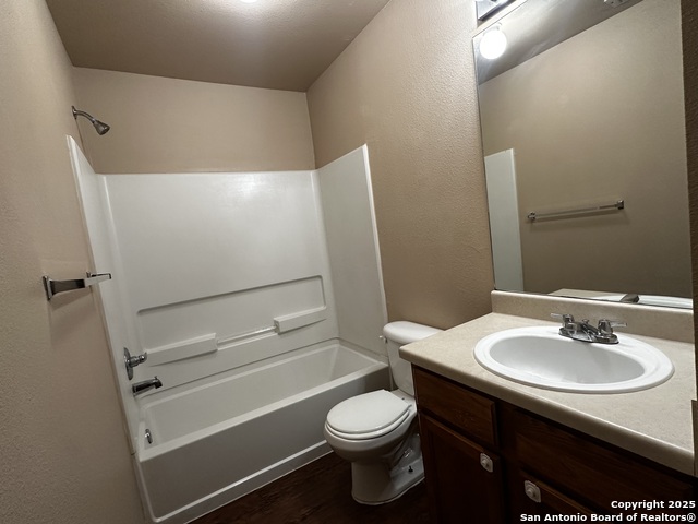 10723 Mathom Property Photo 17