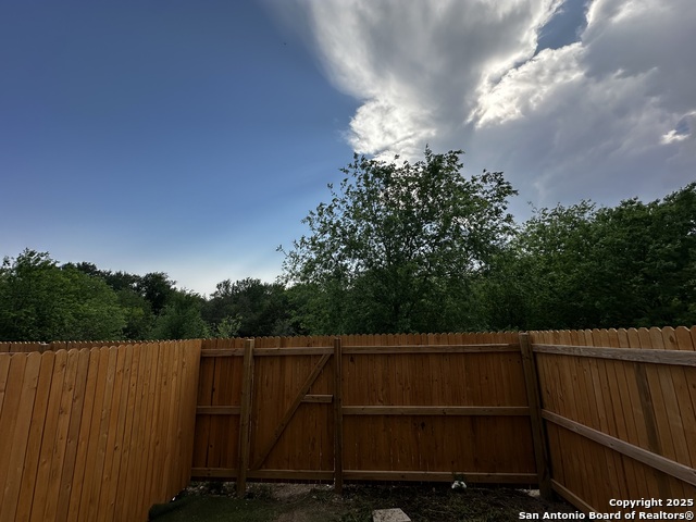 10723 Mathom Property Photo 19