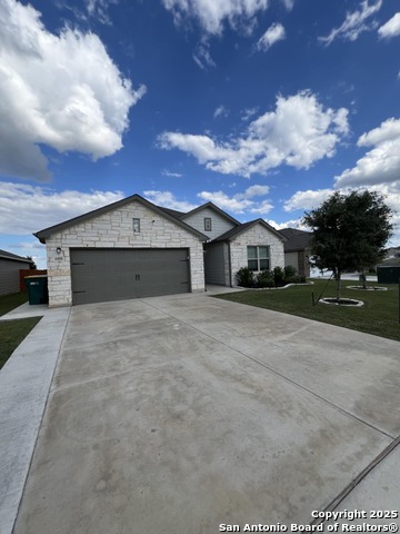6808 Cetera Crossing Property Photo
