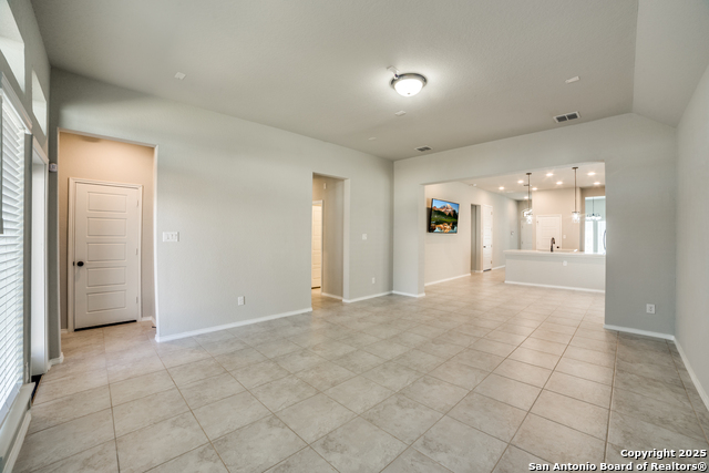 14147 Blind Bandit Creek Property Photo 9