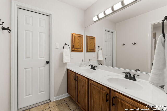 8615 Solano Dr Property Photo 33