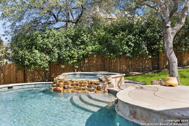 8615 Solano Dr Property Photo 37