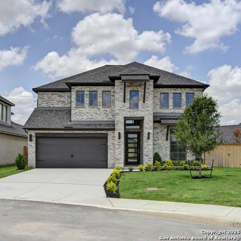 110 Chinkapin Oaks Property Photo 1