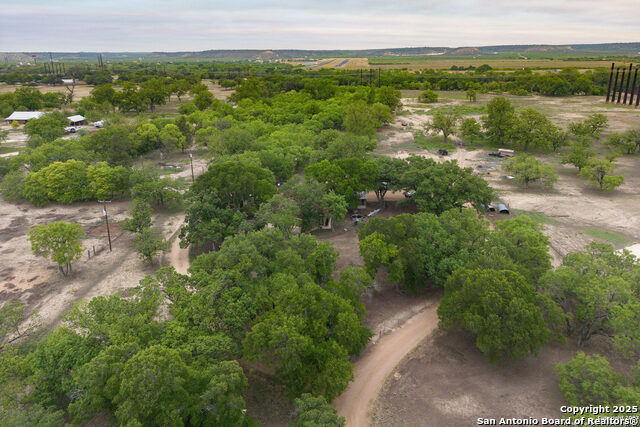 308 Hackberry Property Photo 9