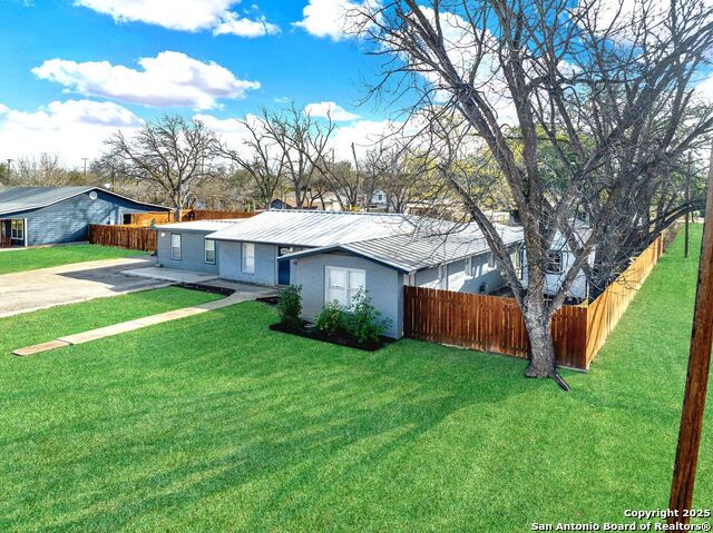 2209 Avenue V Property Photo