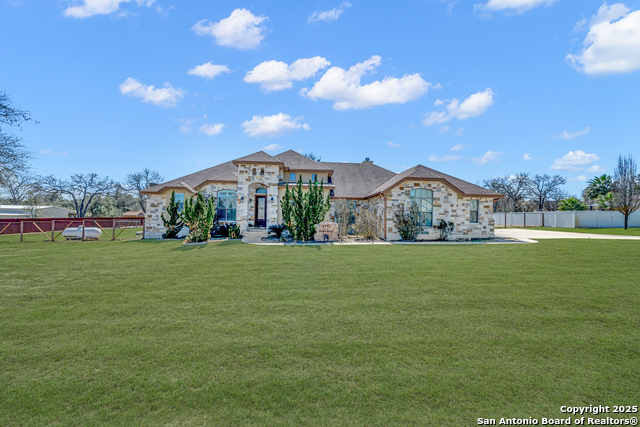 120 Bucks Property Photo 2