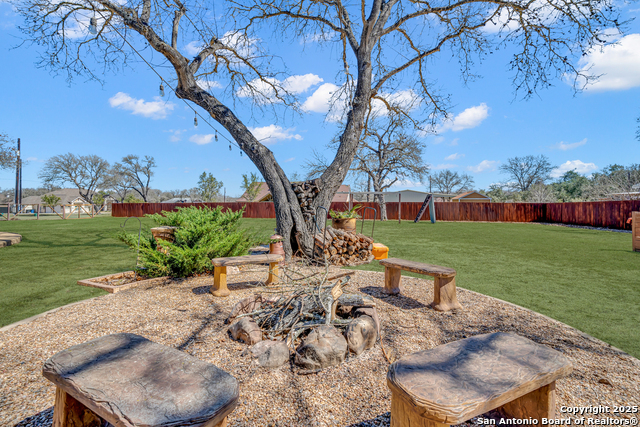 120 Bucks Property Photo 27