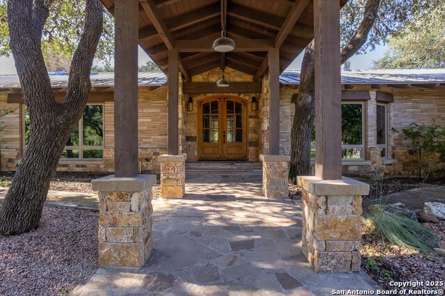 211 Bear Creek Property Photo 13