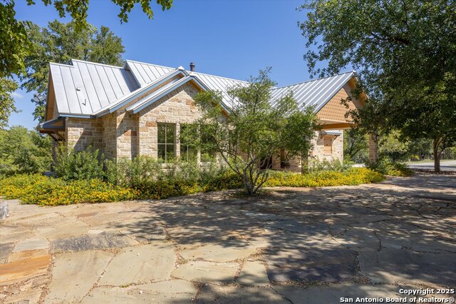 211 Bear Creek Property Photo 31
