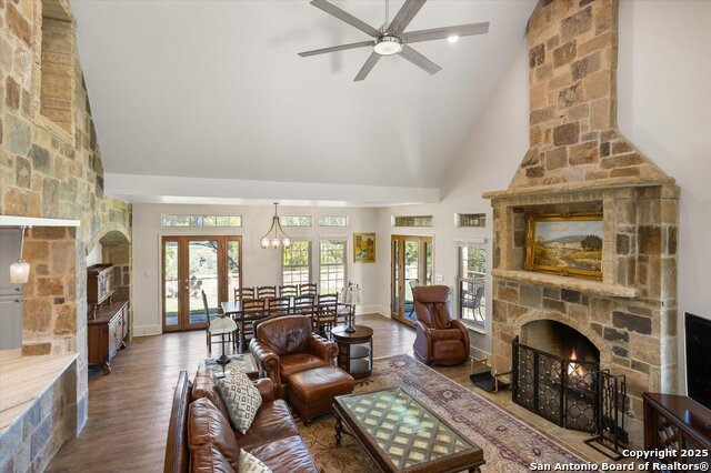 211 Bear Creek Property Photo 41