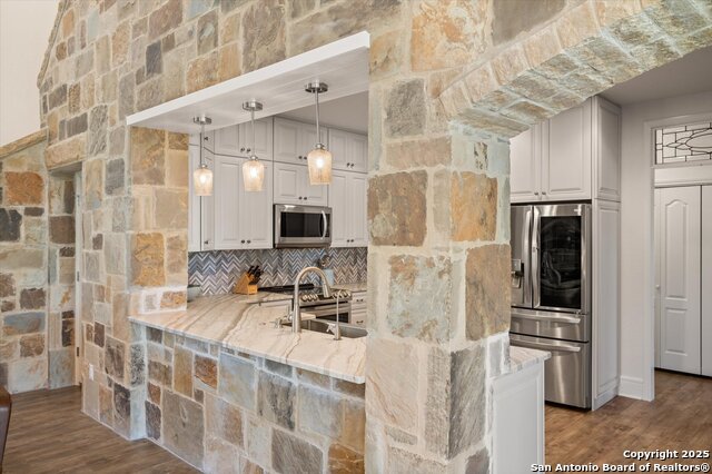 211 Bear Creek Property Photo 42