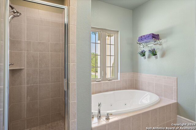 211 Bear Creek Property Photo 45
