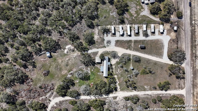 820 Forest View Property Photo 4