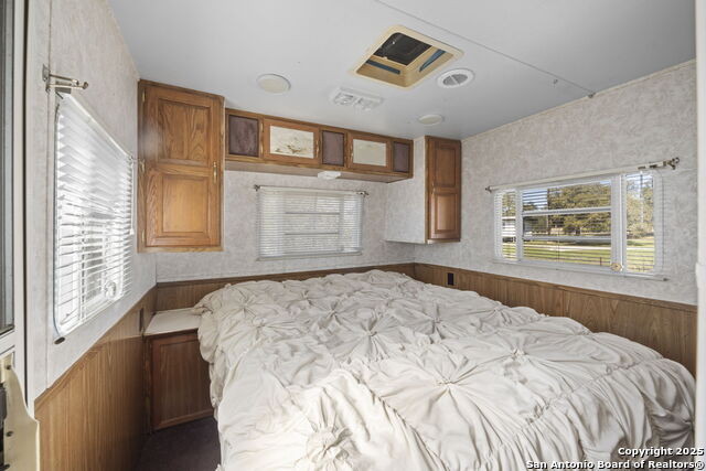 820 Forest View Property Photo 15