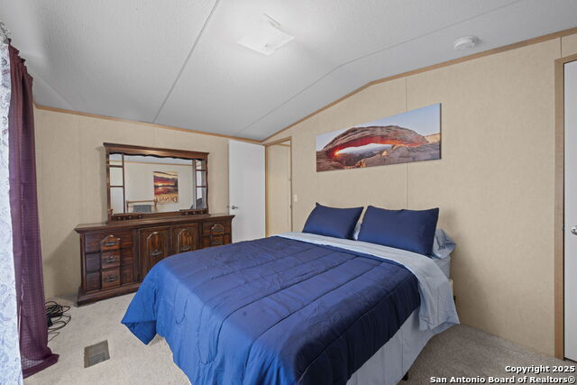820 Forest View Property Photo 33
