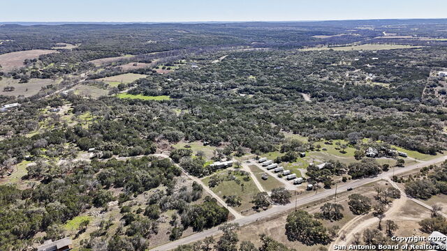820 Forest View Property Photo 40