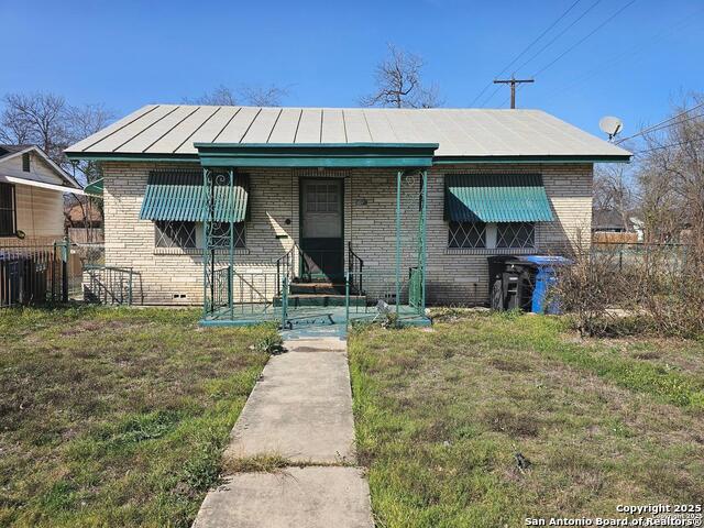 2055 E Crockett St. Property Photo