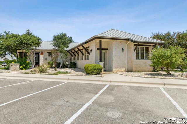 310 Stagecoach Trail Property Photo 4