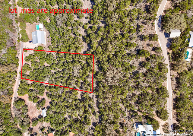 000 Canyon Oaks Dr. Property Photo 2