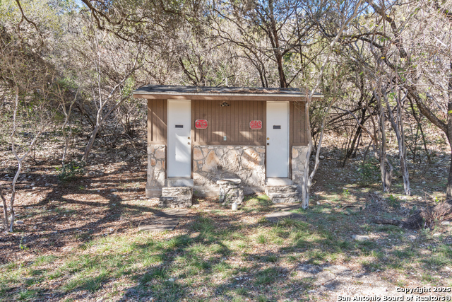 000 Canyon Oaks Dr. Property Photo 19