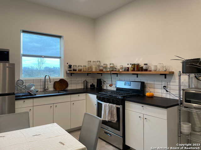 511 N Nueces Property Photo 12