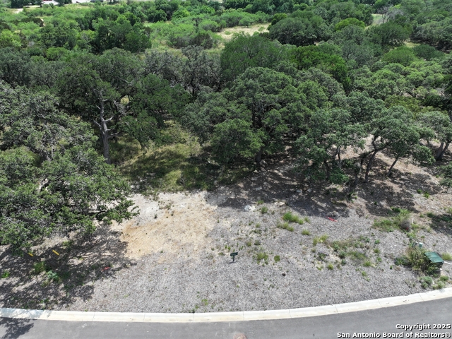 24643 Cliff Line Property Photo 6