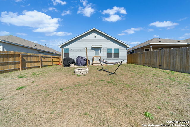 10414 Beachball Bend Property Photo 21