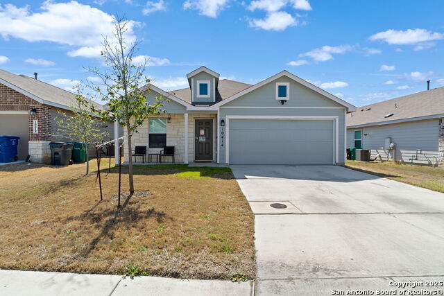 10414 Beachball Bend Property Photo 22