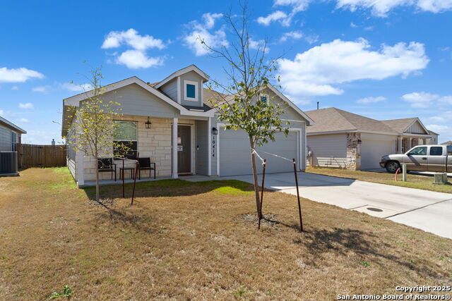 10414 Beachball Bend Property Photo 24