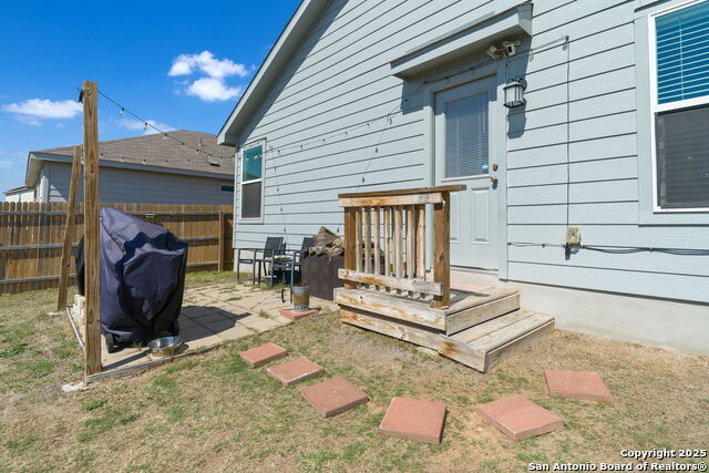 10414 Beachball Bend Property Photo 25