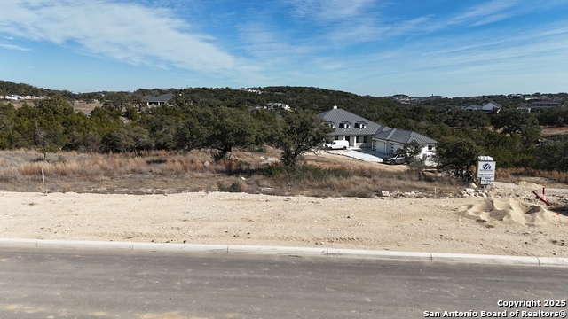 24343 Tres Arroyos Property Photo 5