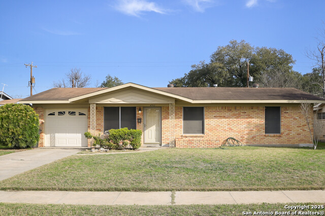 4703 Seabreeze Property Photo