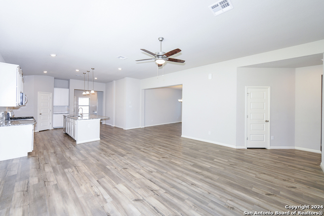 12925 Lilly Pass Property Photo 3