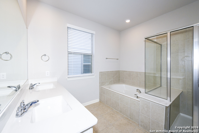 12925 Lilly Pass Property Photo 17