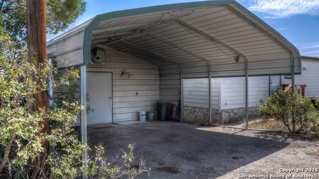 560 Pine Mountain Property Photo 8