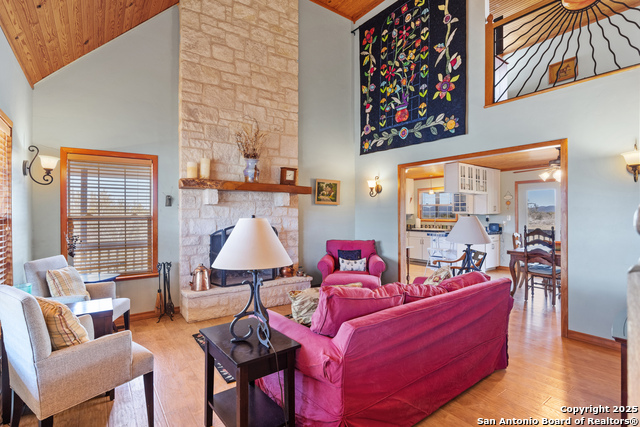 1848521 Property Photo