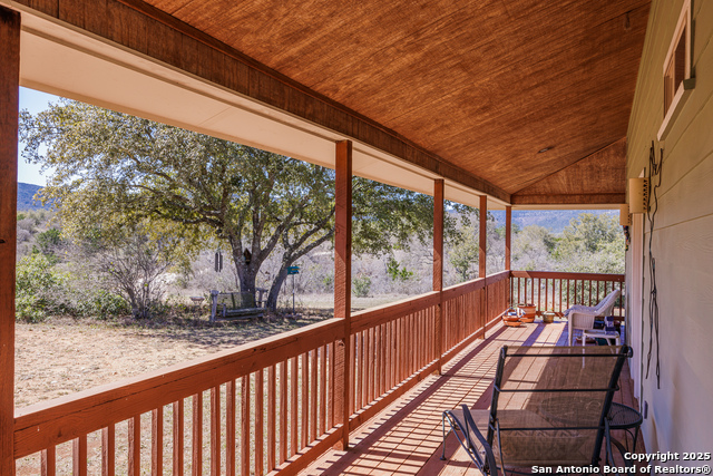 1848521 Property Photo 10