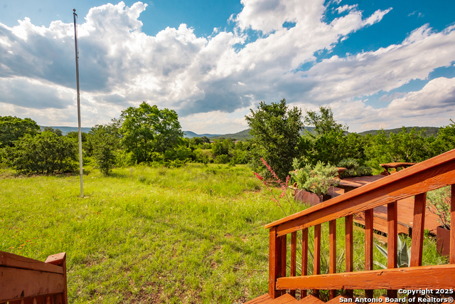 1848521 Property Photo 23
