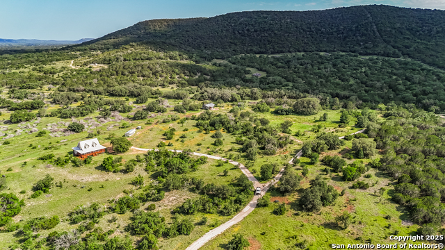 1848521 Property Photo 30