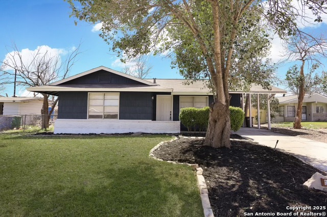 7126 Westbriar Property Photo