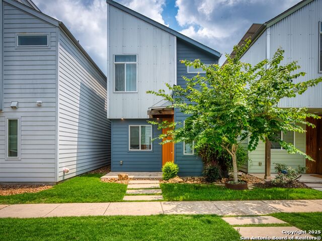330 Clay Unit #8 Property Photo