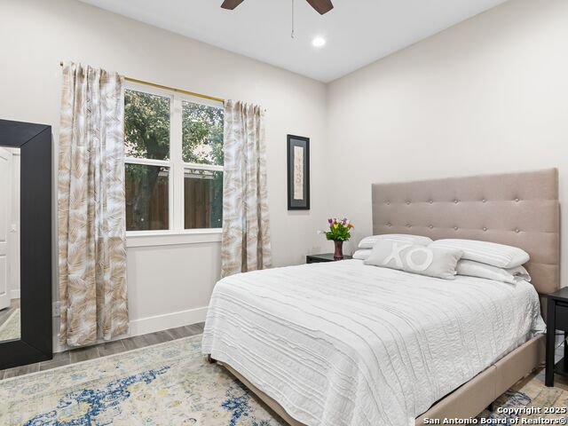 11158 Vance Jackson Property Photo 23