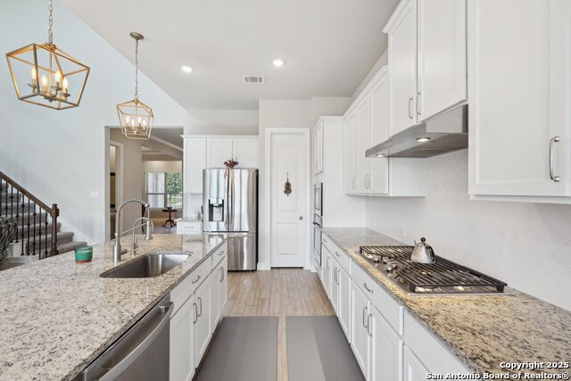 12519 Upton Park Property Photo 17