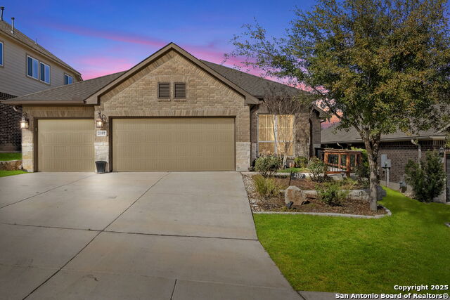 2107 Silent Fox Property Photo 1