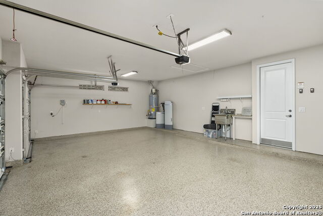 2107 Silent Fox Property Photo 34