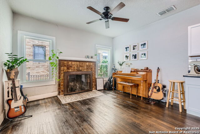 432 Fulton Property Photo 6