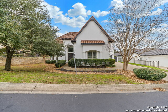 7447 HOVINGHAM Property Photo 1
