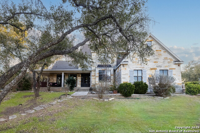 211 Bentwood Dr Property Photo 1