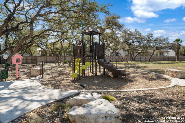 21114 Chestnut Cove Property Photo 25