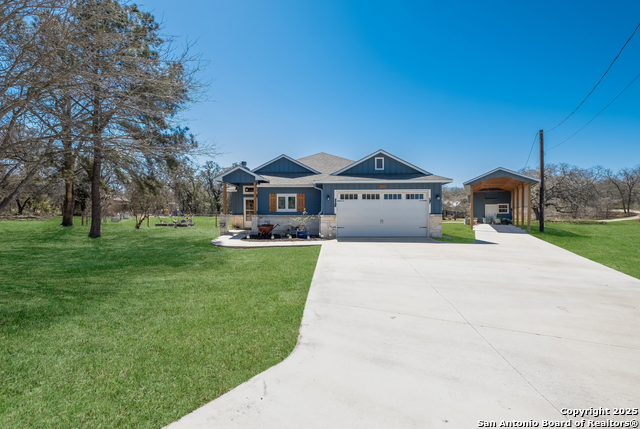 105 Oak Garden Property Photo